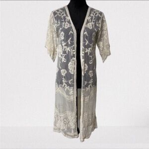 Sirenlily Maternity Boho Cream Elegant Lace Kimono Size S